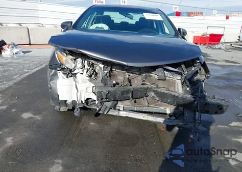 2014 Toyota Camry Se из США, поврежденный, VIN 4T1BF1FK2EU782688